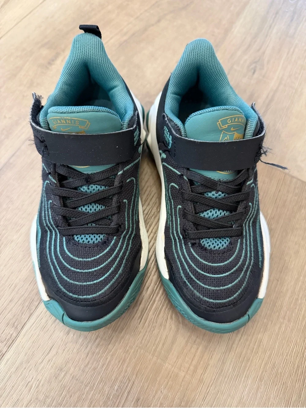 Nike Giannis Immortality 4 Sneakers